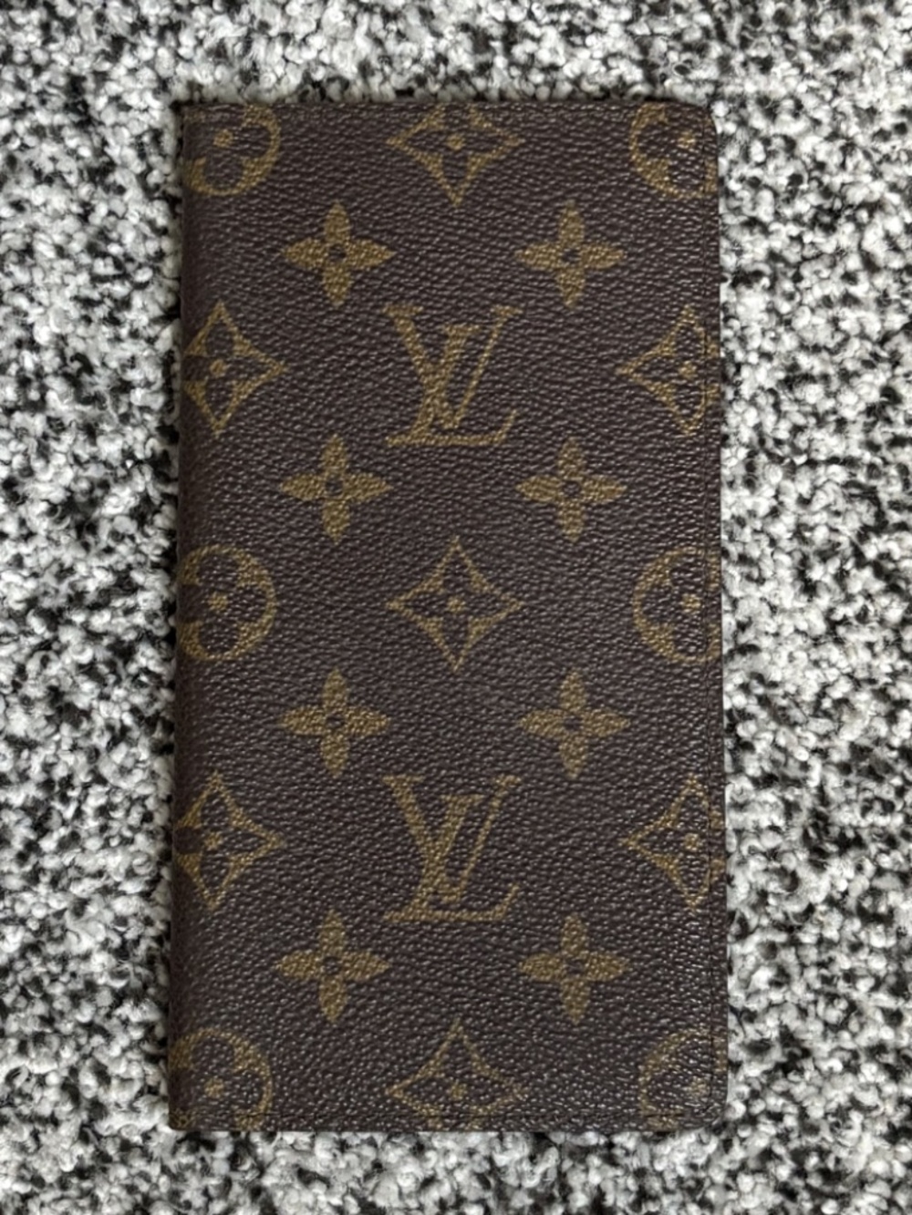 Authentic Louis Vuitton Agenda Oriental Cover